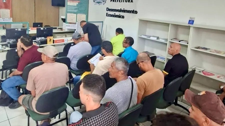 Fortaleza oferta mais de 3,3 mil oportunidades de trabalho com seleções presenciais no Sine Municipa